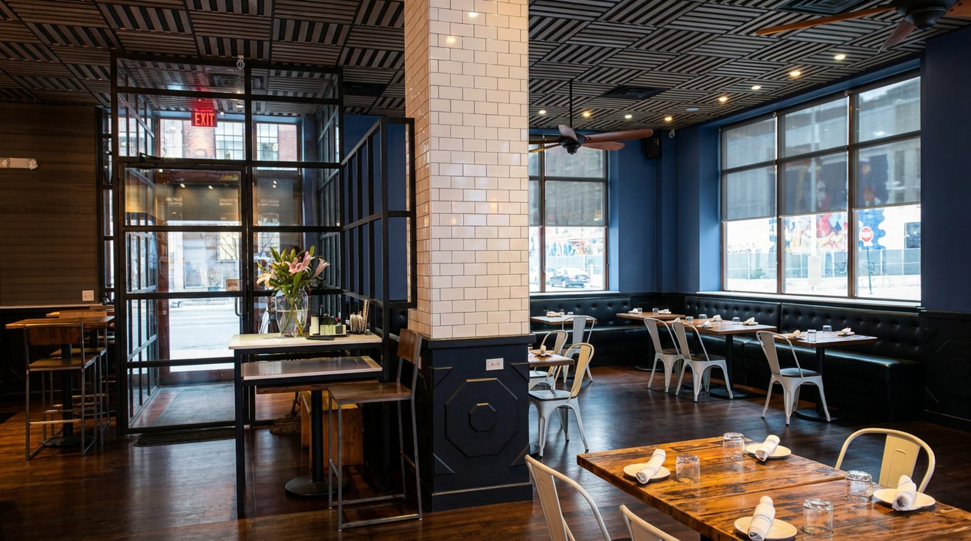 The dining room on Fulton Market